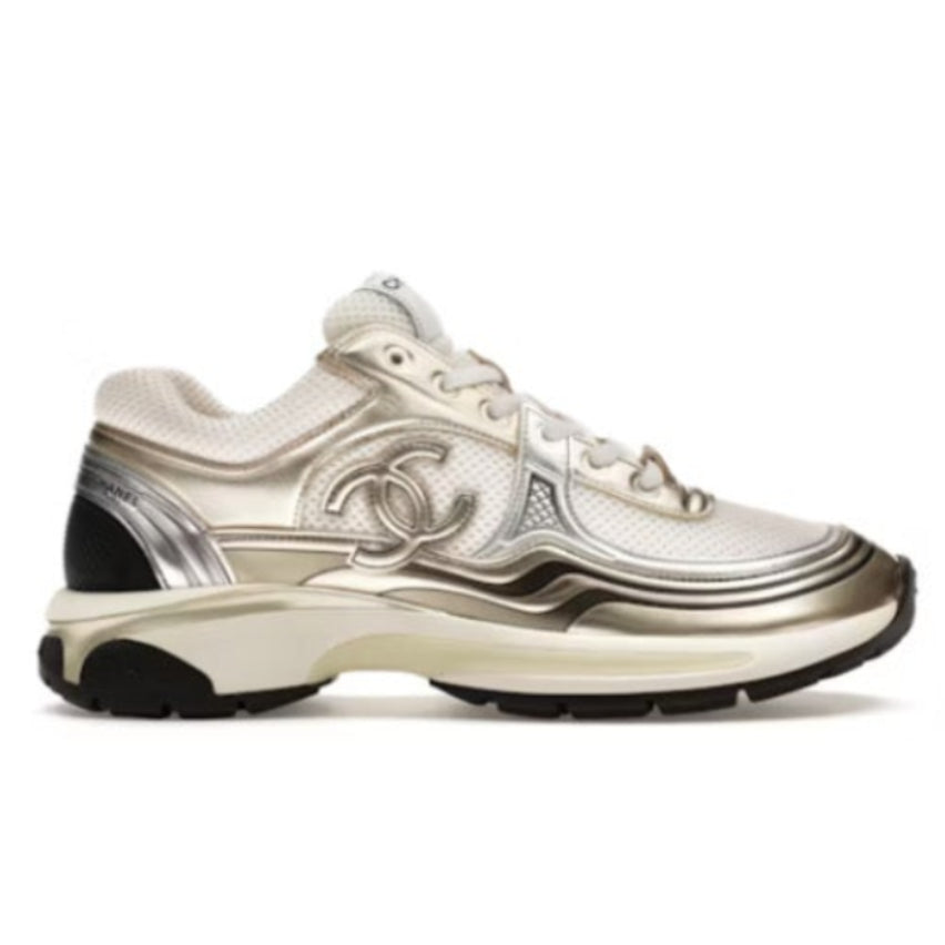 CHANEL CC RUNNER