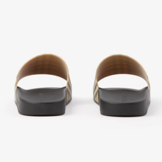 BURBERRY SLIDES
