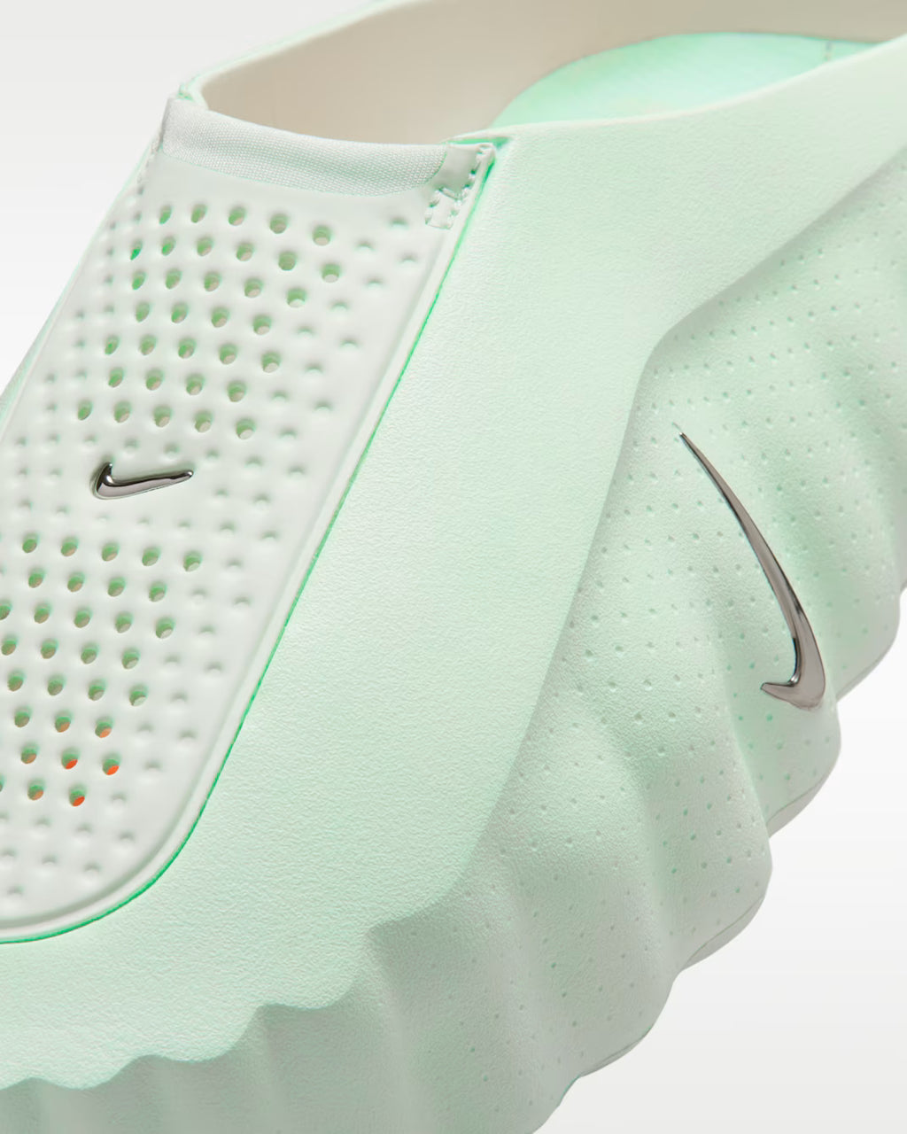 NIKE MIND 001